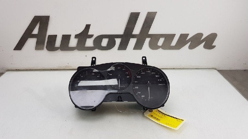 COCKPIT Seat Altea XL (5P5) (01-2006/07-2015), Gebruikt, Service@seat.de, Seat Deutschland GmbH, Seat