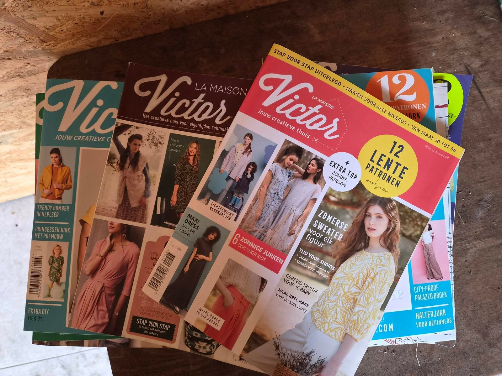 LA MAISON VICTOR, Ophalen, Zo goed als nieuw