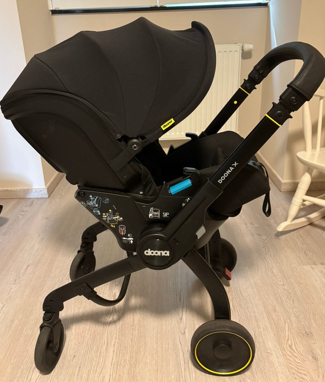 Doona X Autostoel & Kinderwagen inclusief accesoires, Ophalen, Gebruikt, Overige merken, Verstelbare rugleuning