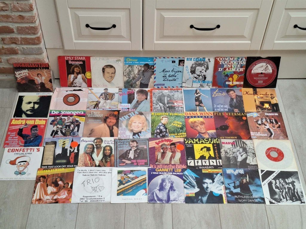 39 vintage vinyl singles  - Alles in één koop!, Ophalen, Pop