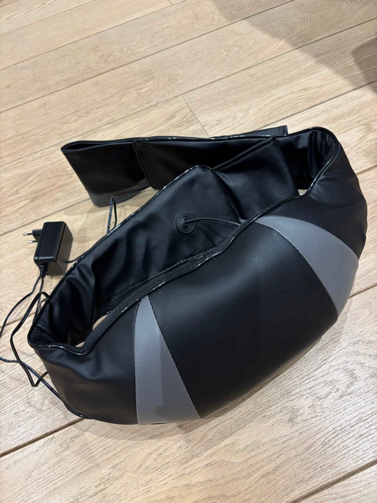 Auronic Shiatsu Neck & Shoulder Massager with Heat, Enlèvement, Comme neuf