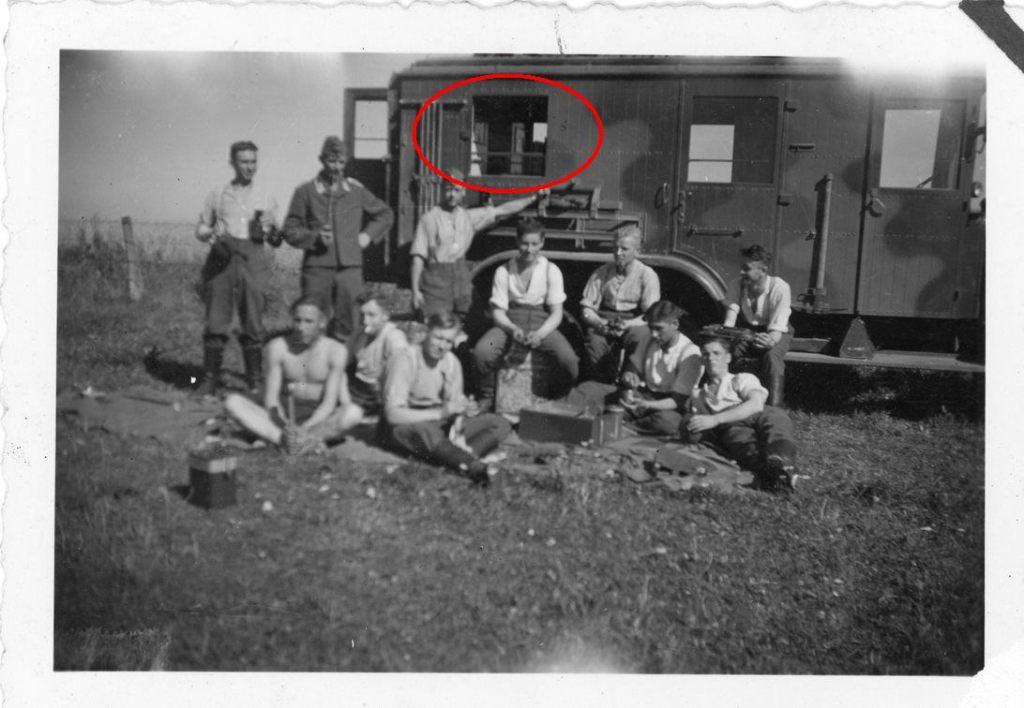 2 photos orig. - Remorque de la Luftwaffe à l'aéroport - WW2, Envoi, Armée de l'air, Photo ou Poster