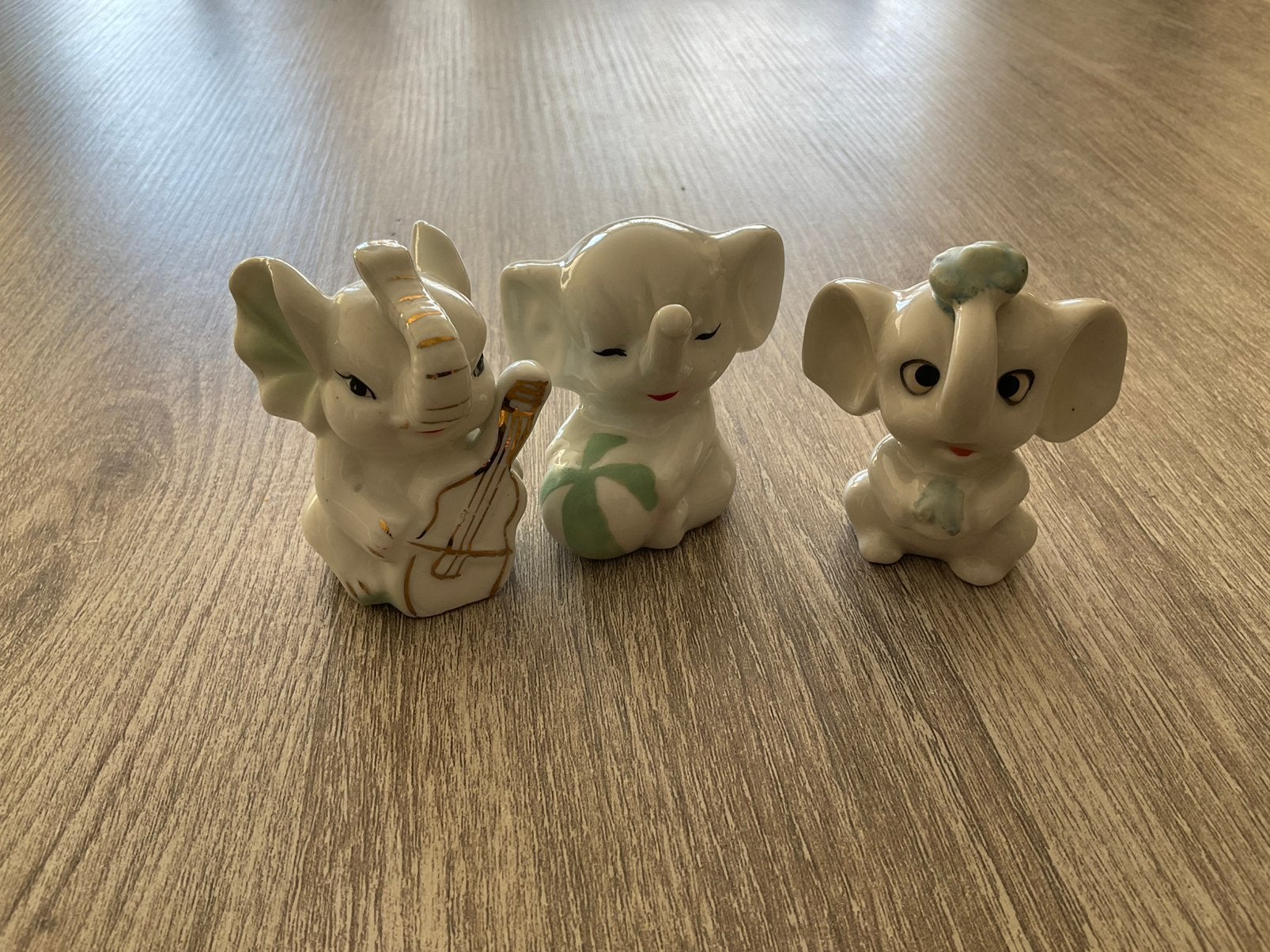 3 olifantjes, Ophalen, Zo goed als nieuw