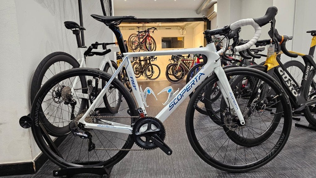 * 0 km* Vélo de course Scoperta SR8.1 Disc carbone, Enlèvement, Neuf
