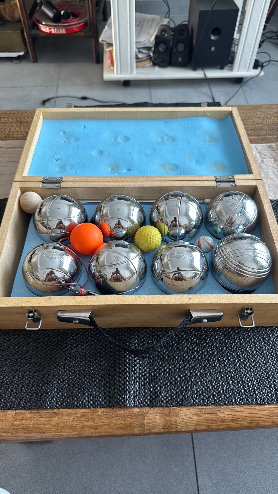 Complete houten petanque koffer met 8 ballen en accessoires, Enlèvement ou Envoi, Comme neuf, Boule
