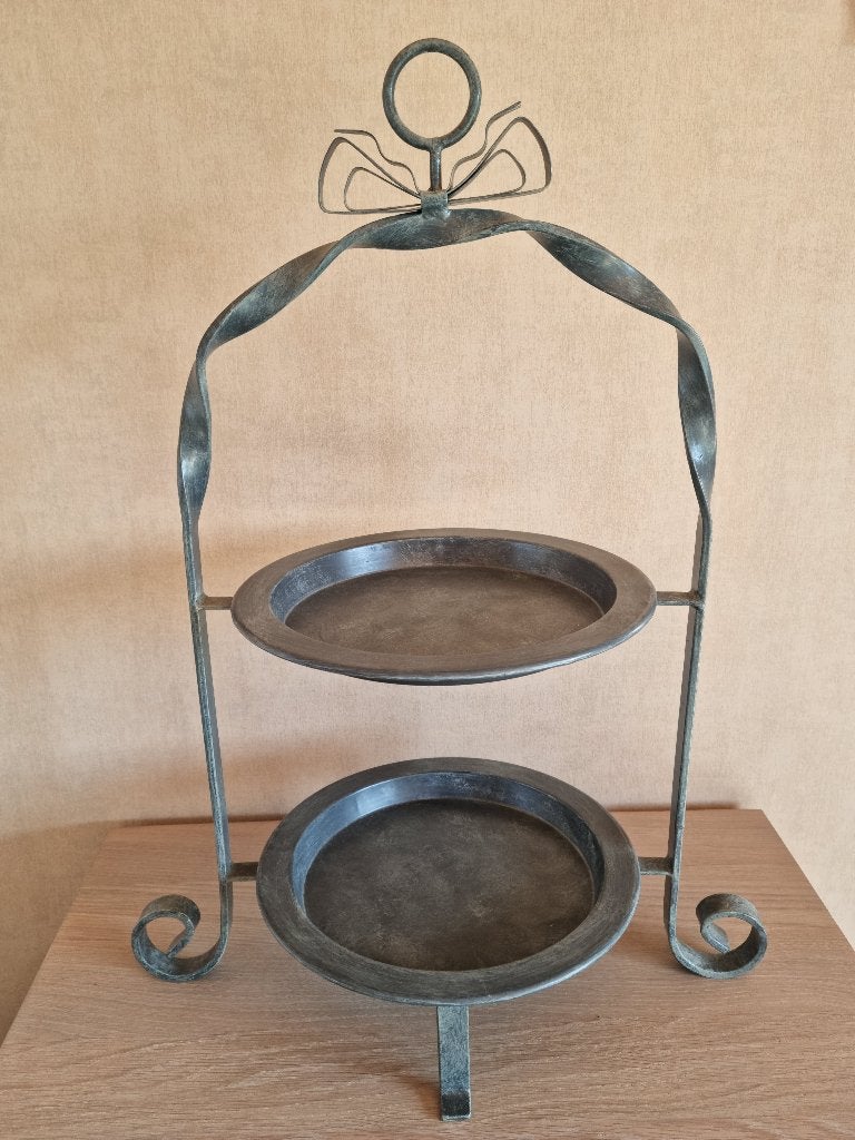 Decoratieve multifunctionele etagere, Ophalen, Gebruikt, Metaal