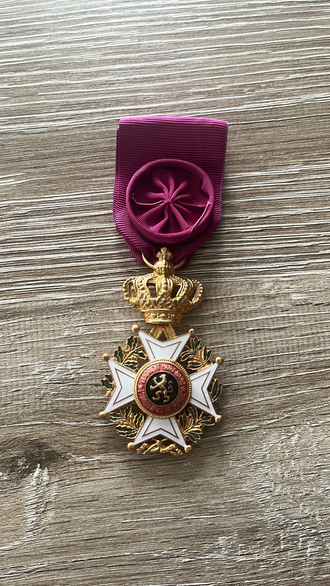 Medaille Officier Leopoldsorde, Ophalen of Verzenden, Overige soorten, Lintje, Medaille of Wings