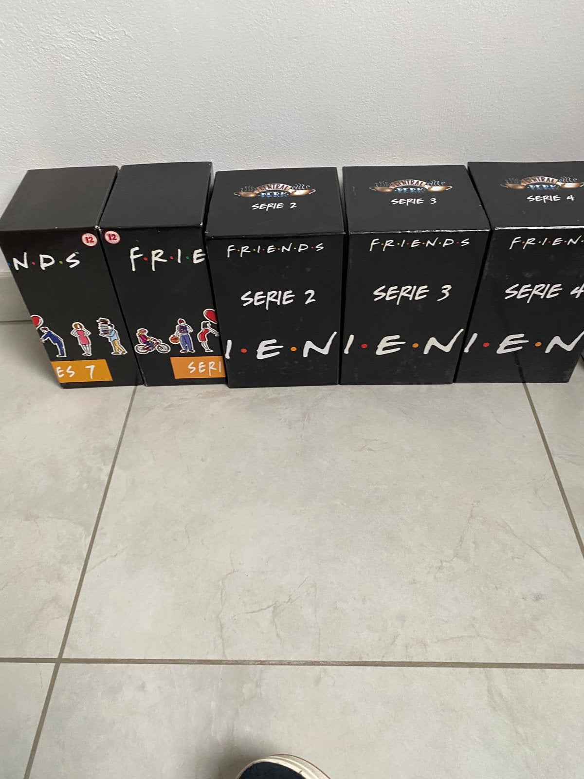 GRATIS: FRIENDS DVD & VHS, Cd's en Dvd's, Ophalen