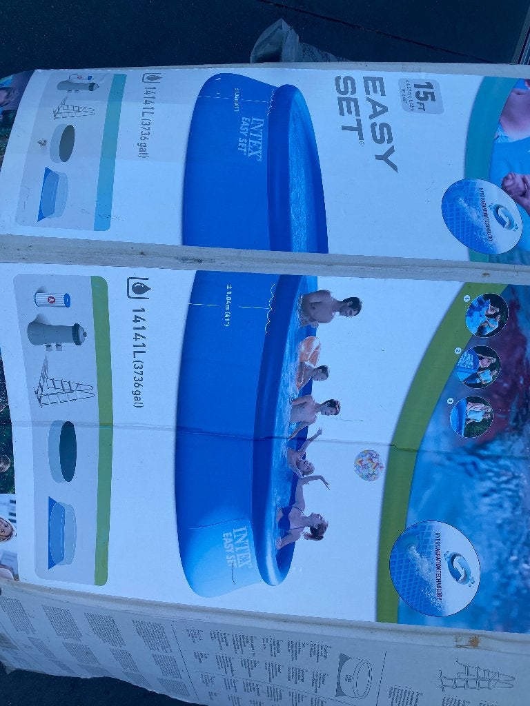 Piscine Intex, 300 cm ou plus, Rond, Enlèvement, Utilisé
