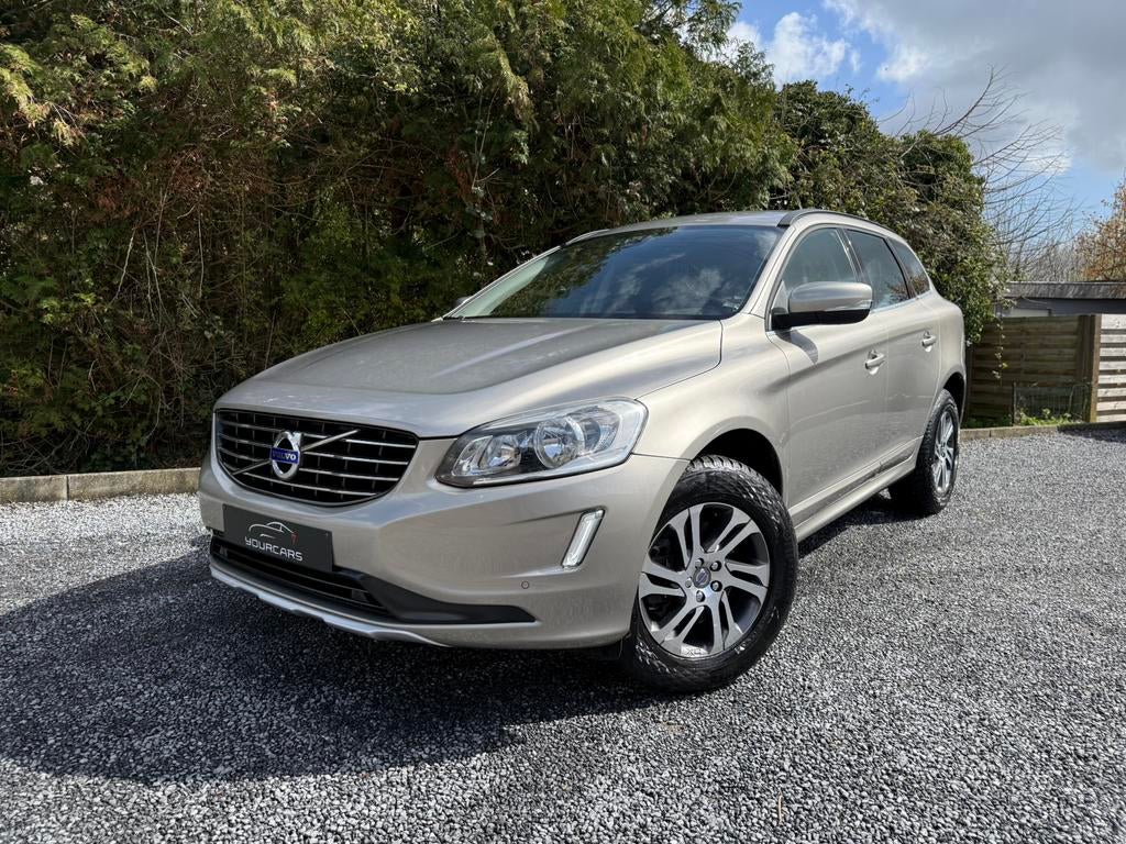 Volvo XC60 2.0 D4 Summum Geartronic * GPS * EURO 6, Auto's, Automaat, 1969 cc, Beige, Leder