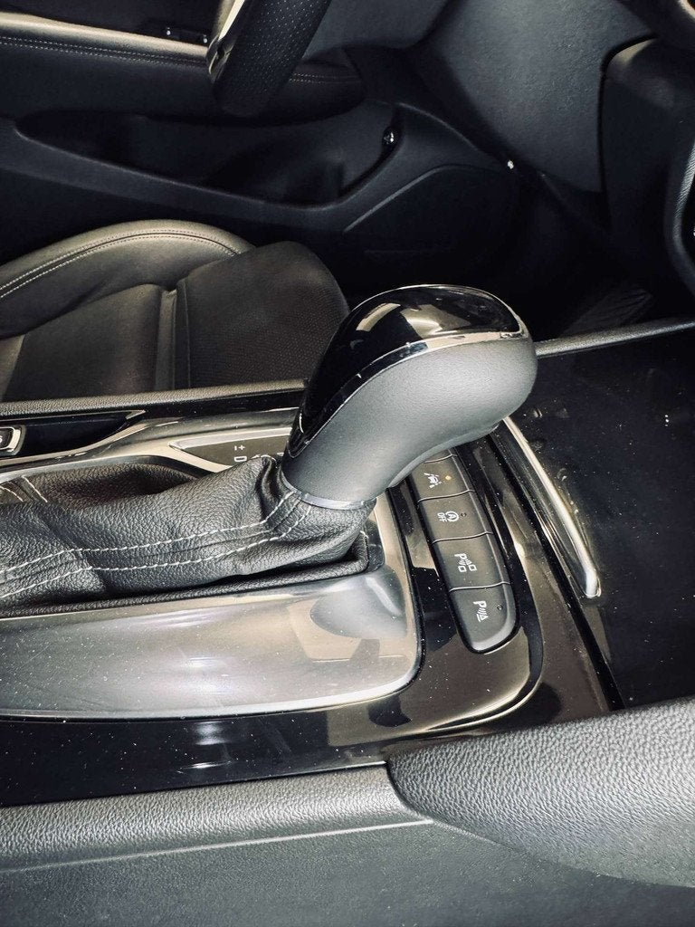 Opel Insignia Insignia Sports Tourer Automatique, Cuir, Navi, Autos, Opel, Argent ou Gris, Achat, Euro 6, Entreprise