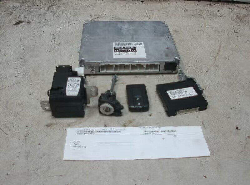 COMPUTER MOTOR Toyota Prius (NHW20) (89661-47120), Autos : Pièces & Accessoires, Enlèvement ou Envoi, Kundenbetreuung@toyota.de