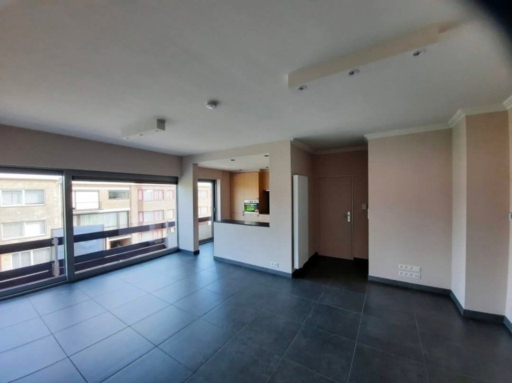 Gerenoveerd 2 slaapkamer Appartement Epc B, Immo, Huizen en Appartementen te koop, Tot 200 m², 2 kamers, Ranst - Millegem, Verkoop zonder makelaar