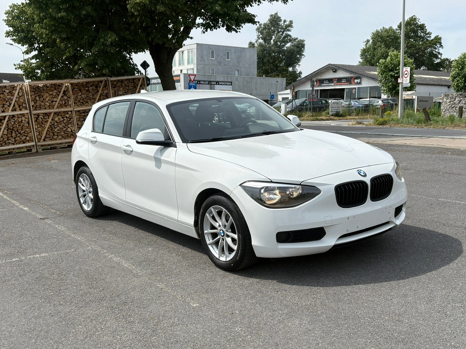 BMW 116i — 2014 — 149 000 km — approuvée pour la vente, Autos, BMW, 100 kW, Achat, Euro 6, Entreprise