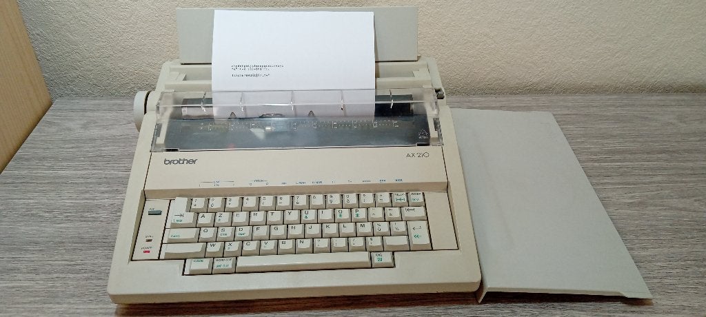 Machine à écrire électronique Brother AX-210, Enlèvement ou Envoi, Comme neuf