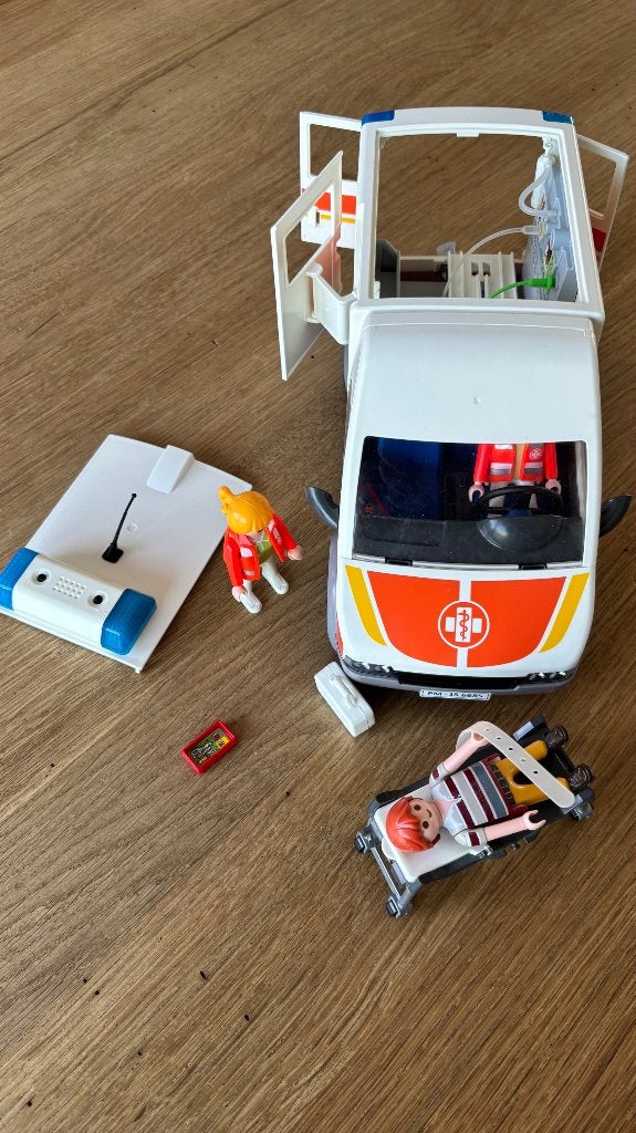 Ziekenwagen playmobil, Enlèvement ou Envoi, Kit complet, Utilisé, Autres types