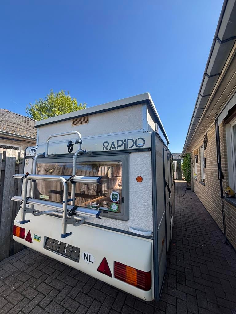 Leuke Rapido club kenteken vrij MTM750kg met voortent, Caravans en Kamperen, Caravans, Kachel, Treinzit, Dwarsbed, 500 - 750 kg