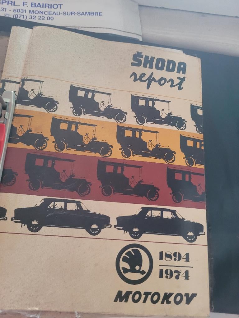 Škoda-rapport 1894-1974 - Historisch en technisch dossier, Boeken, Techniek, Gelezen, Autotechniek, Ophalen