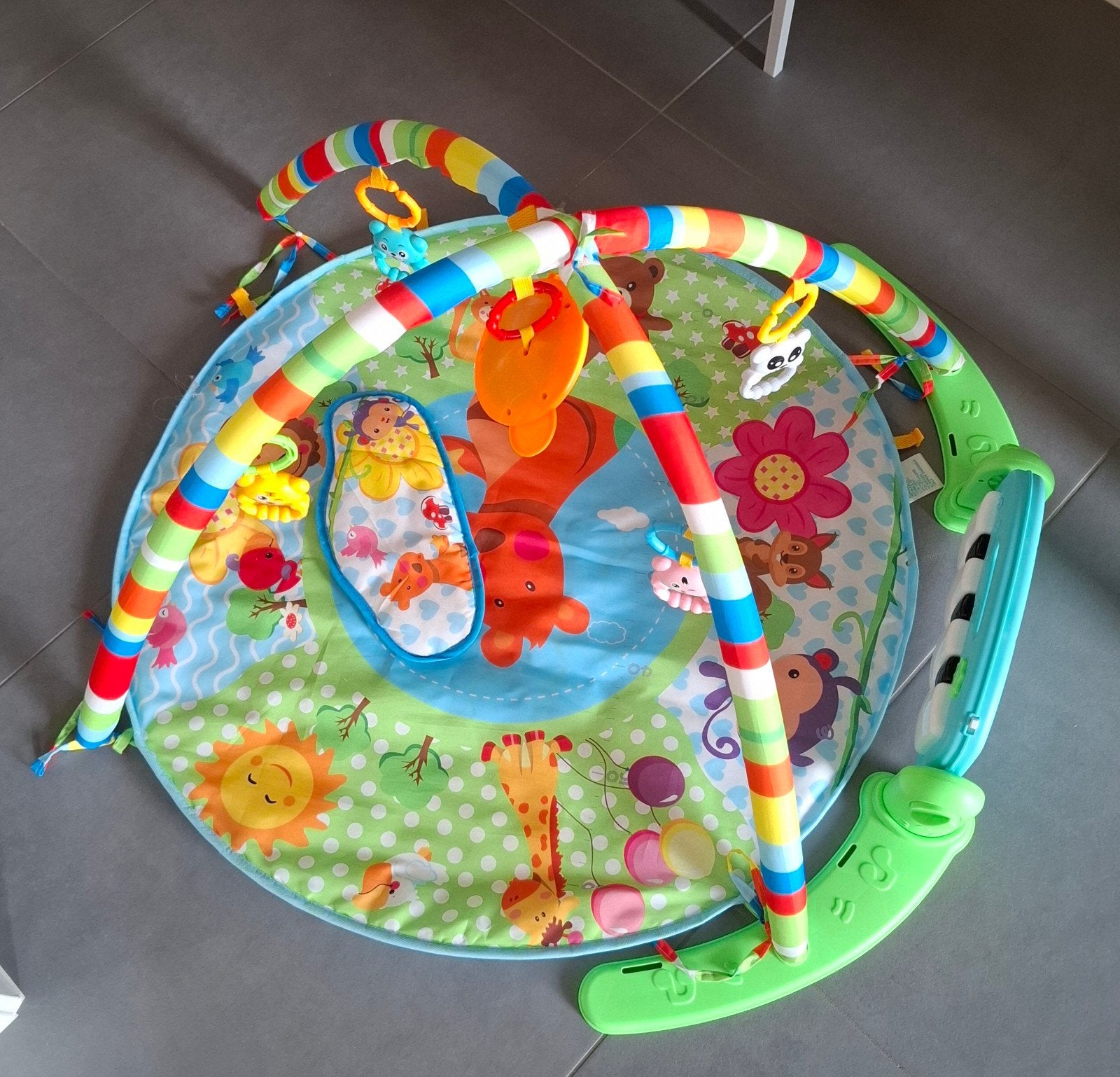speelmat met piano, Ophalen