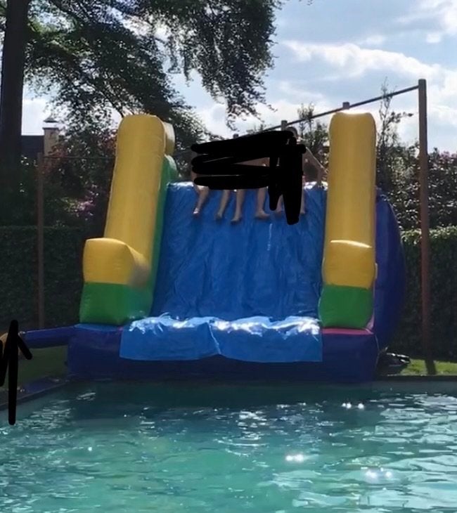 te koop springkasteel glijbaan, Ophalen, Zo goed als nieuw, Feestartikel