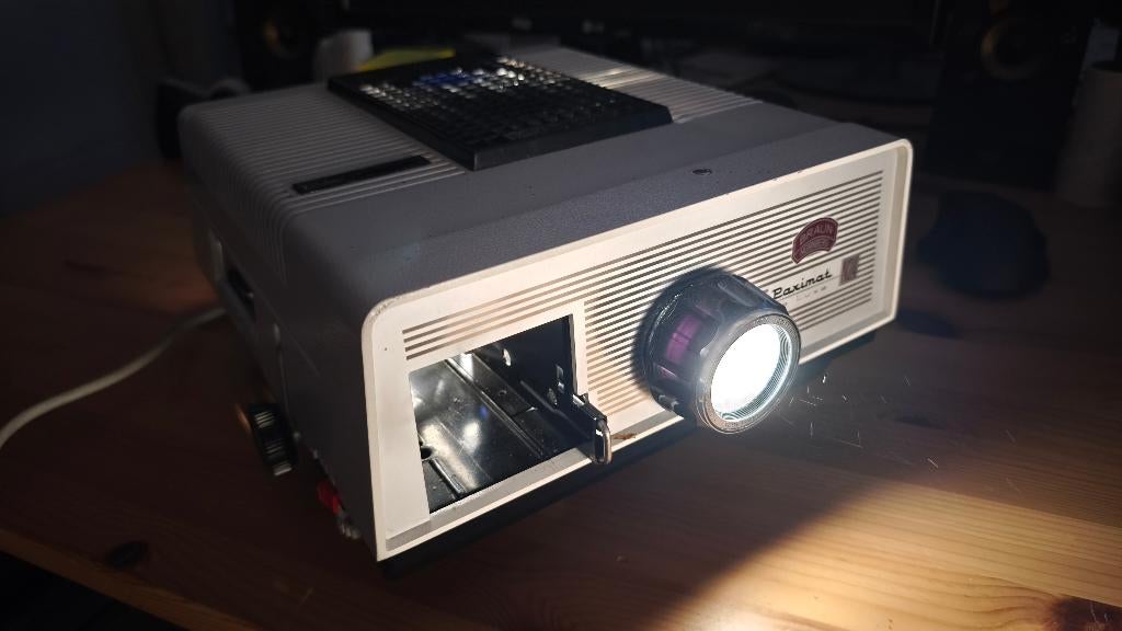 Projecteur à diapositives Braun Paximat N24, Enlèvement