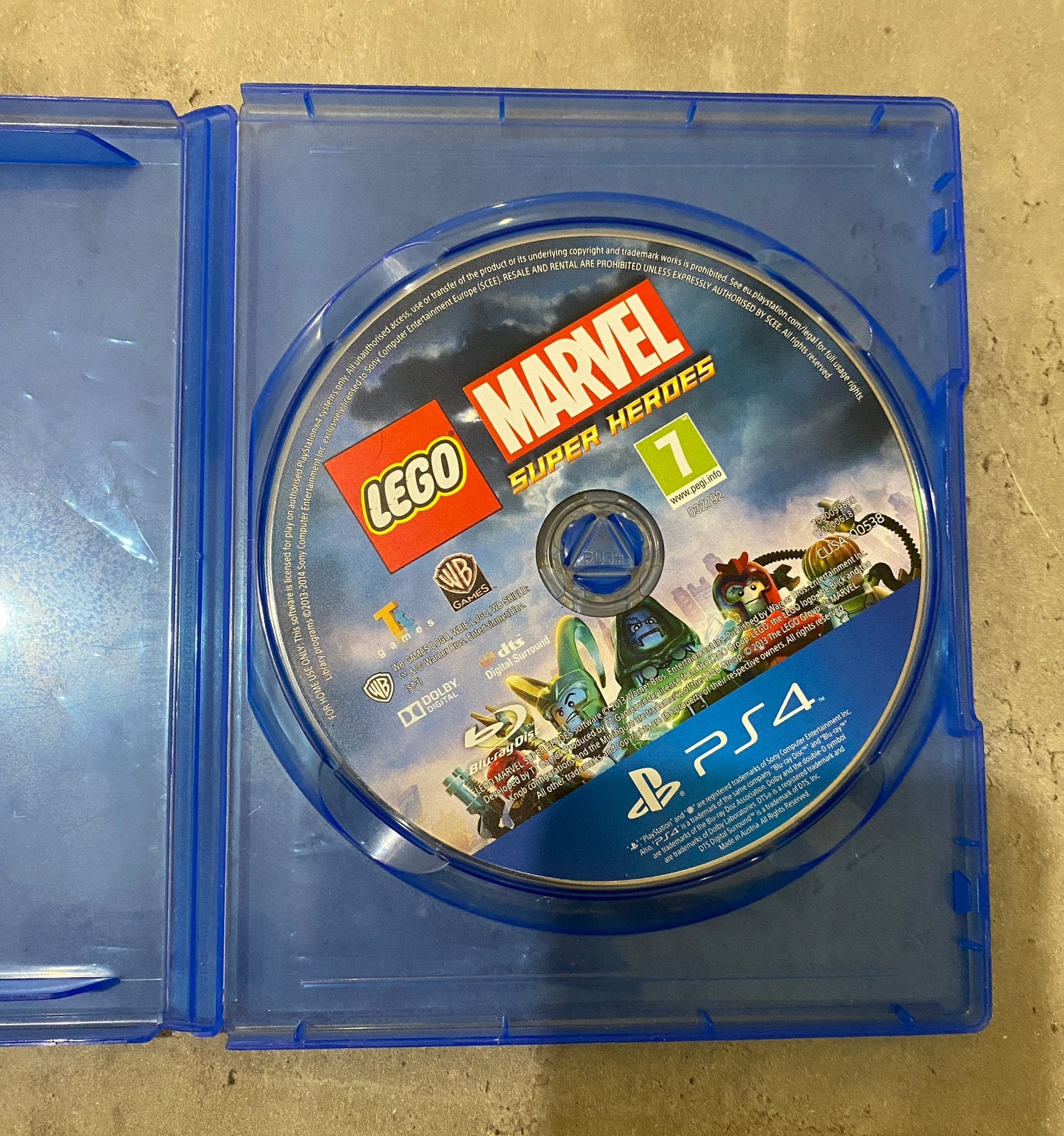 Lego Marvel Super Heroes en PlayStation 4, Enlèvement, Utilisé