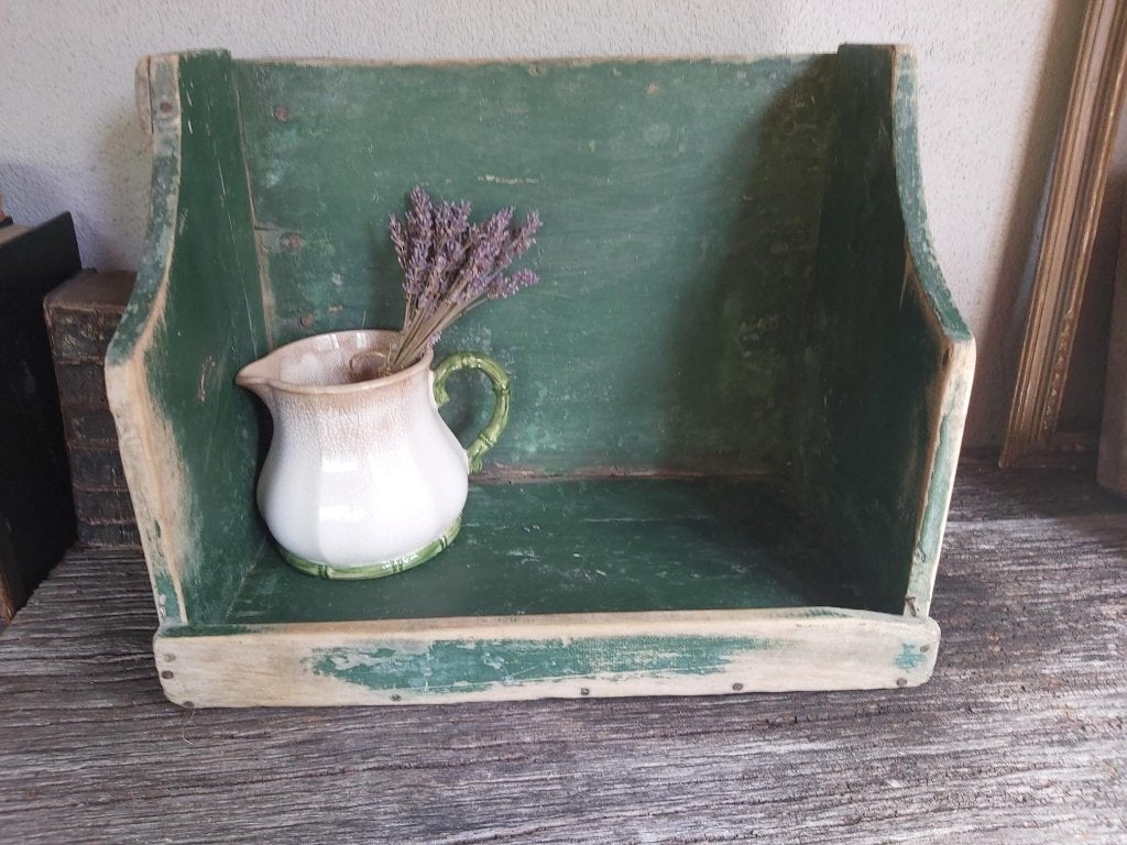 Decoratieve oude franse houten knielbak / bak sleets groen, Enlèvement ou Envoi