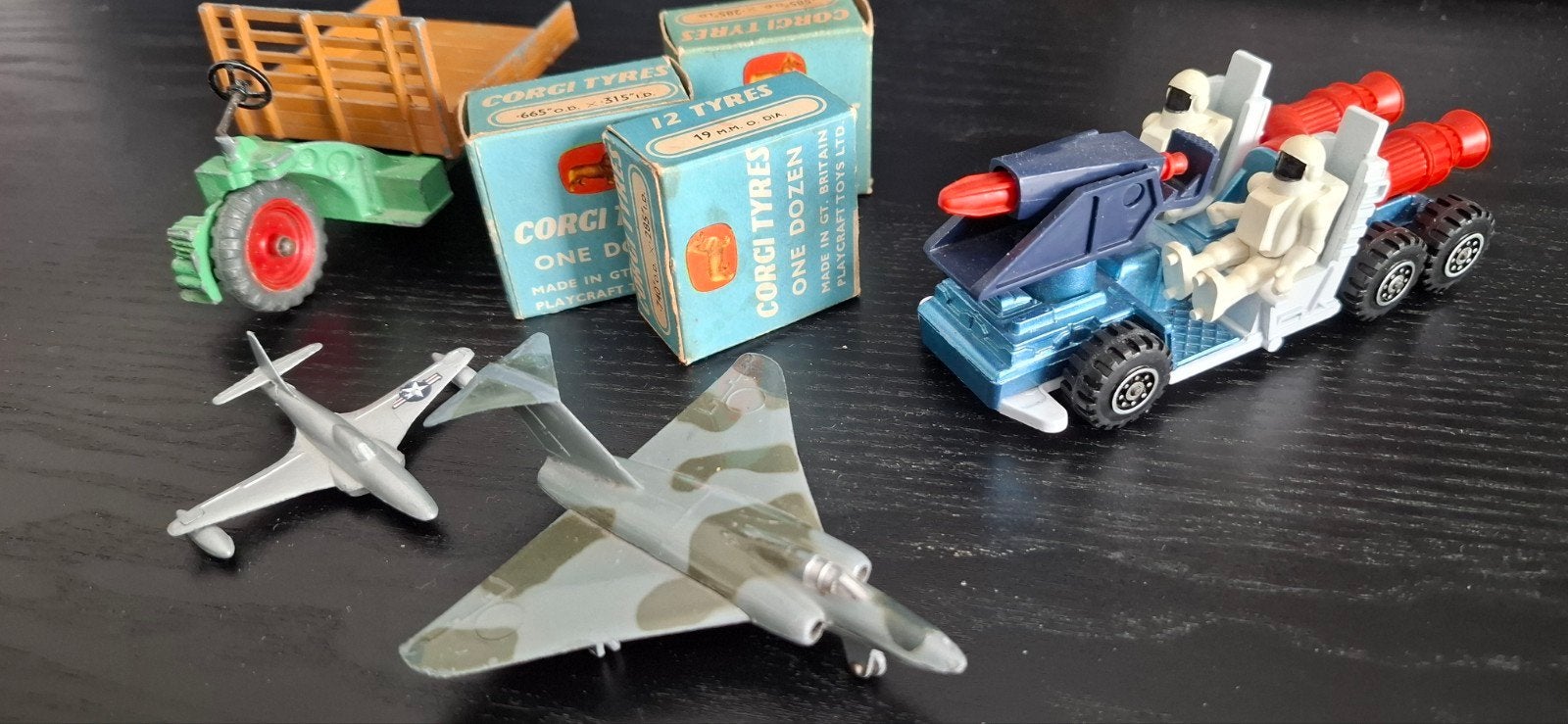 Restes du grenier du sous-sol de Dinky Toys, Enlèvement ou Envoi, Corgi