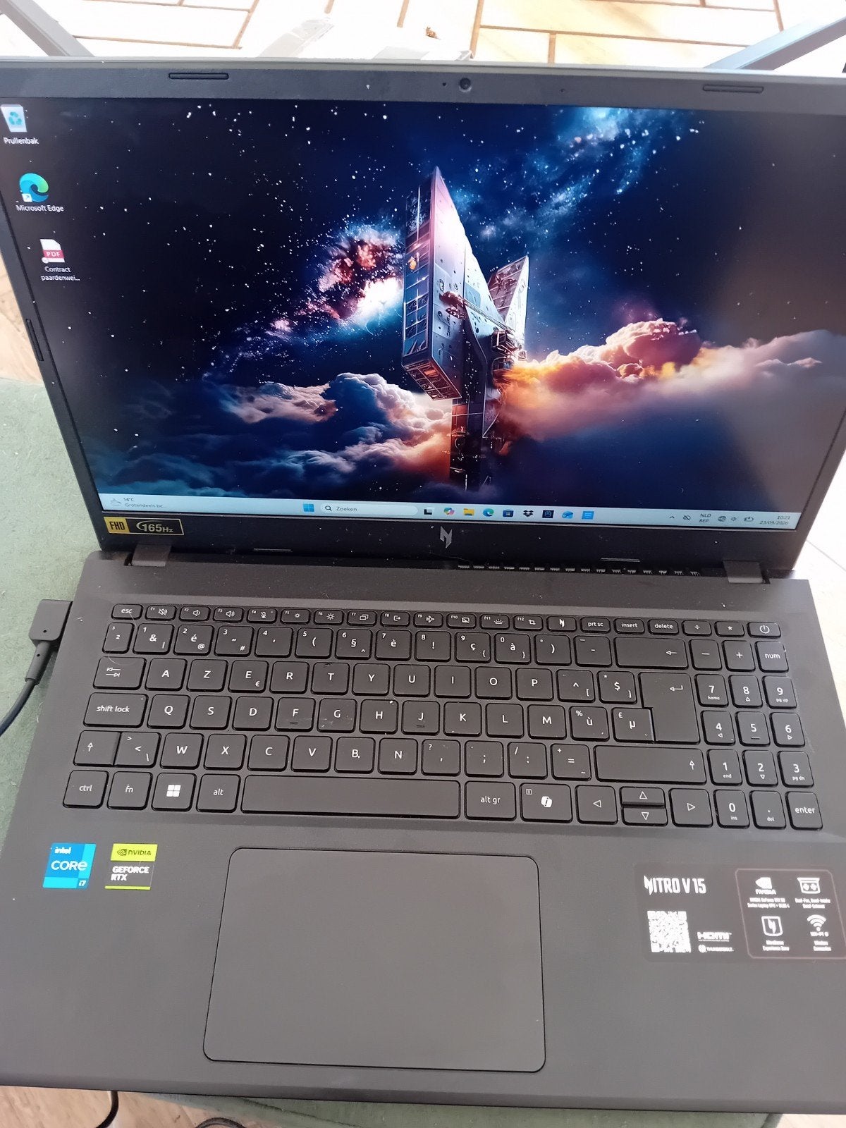 acer nitro v 15, Computers en Software, Ophalen