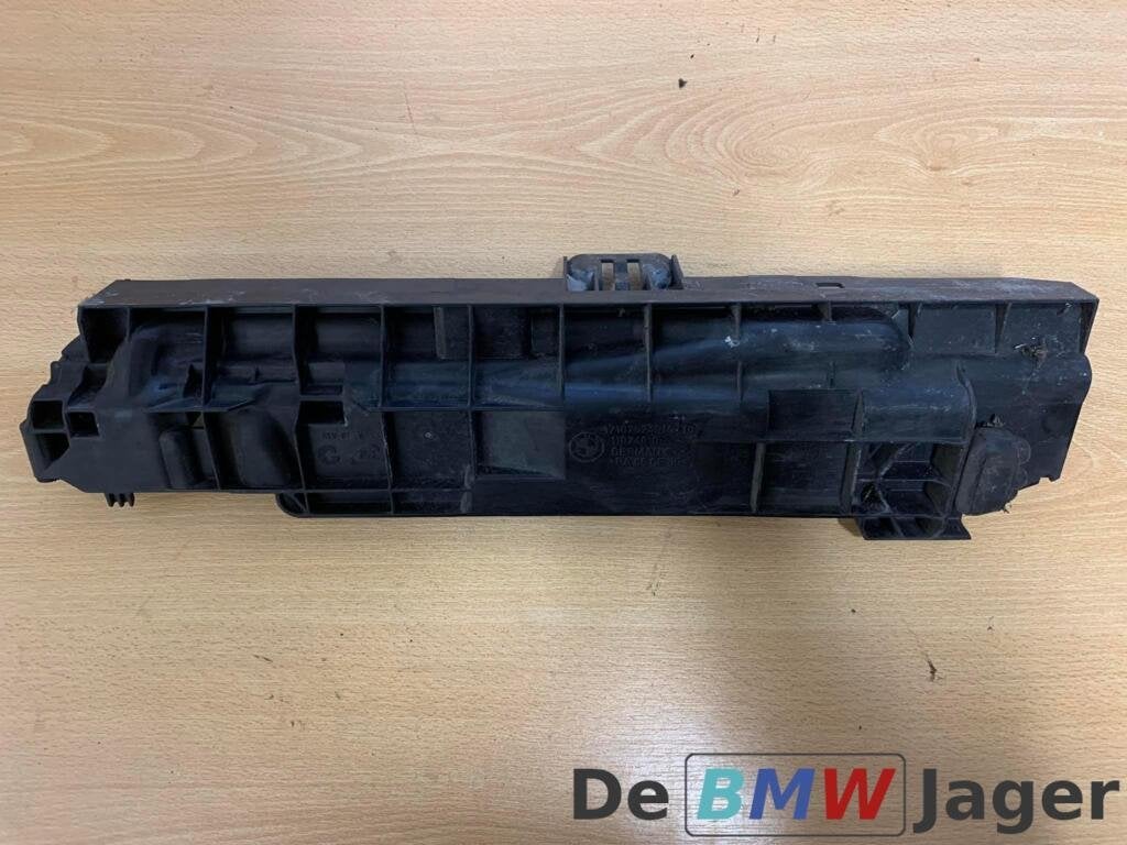 Radiatorsteun rechts zwart BMW 17107524914, Enlèvement ou Envoi, Utilisé, BMW, BMW
