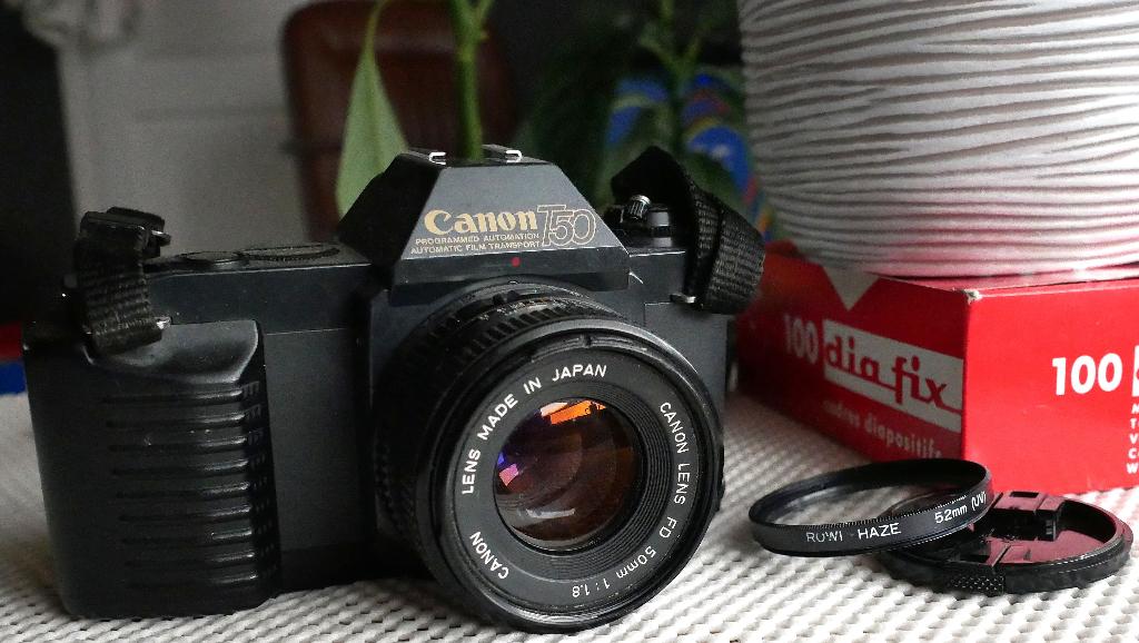Canon T50 met Canon FD 50mm f1.8, Audio, Tv en Foto, Ophalen, Gebruikt, Spiegelreflex, Canon