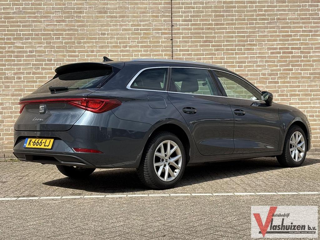 Seat Leon Sportstourer 1.5 eTSI Style Launch Edition Automaa, Auto's, Seat, Automaat, 129 g/km, Leon, Bedrijf