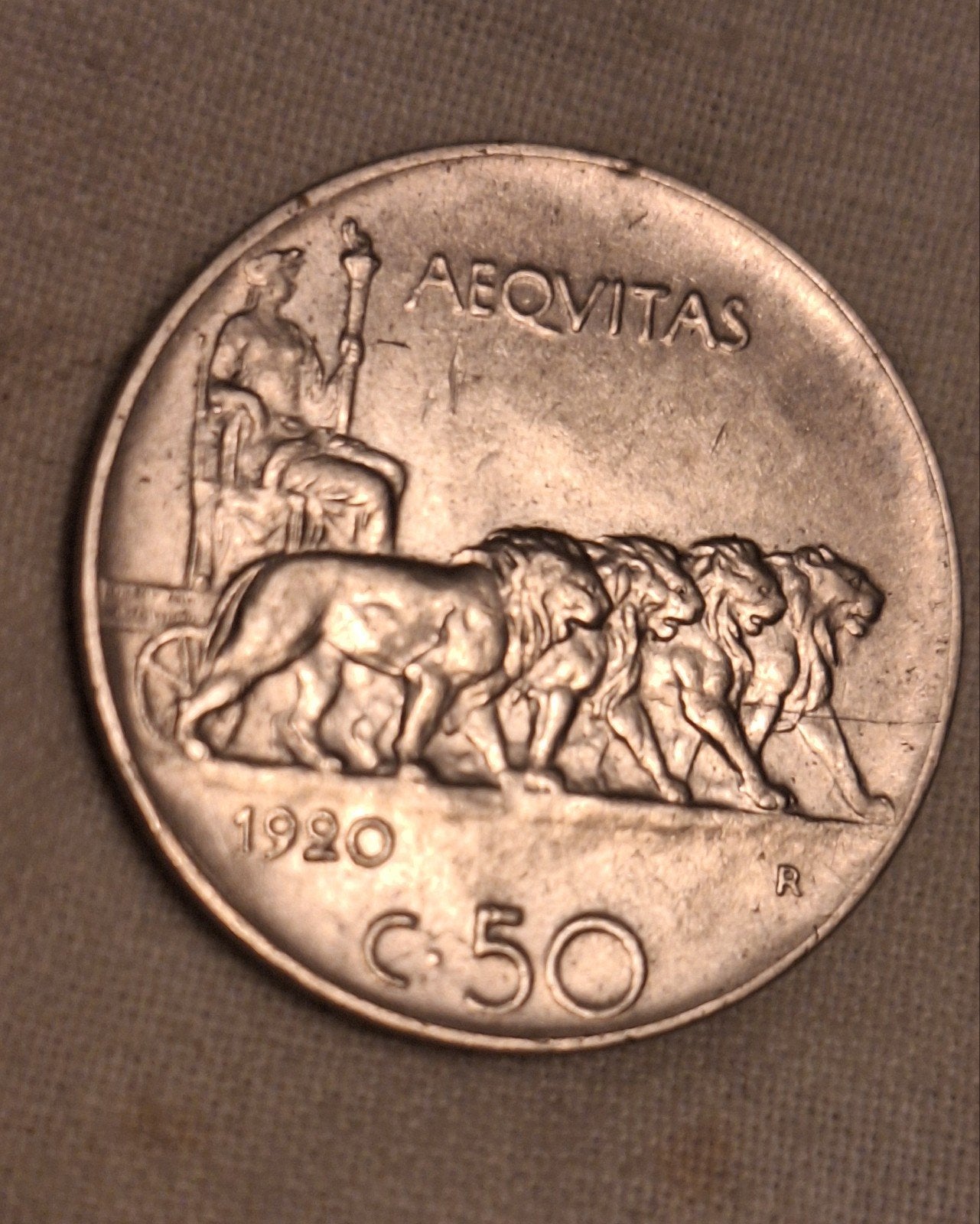 Munt Italië 50 Centesimi 1920 – "Leoni" (Nikkel), Postzegels en Munten, Verzenden, Italië
