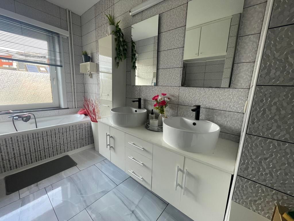 Badkamer kasten + lavabo’s + spiegels, Ophalen, Gebruikt