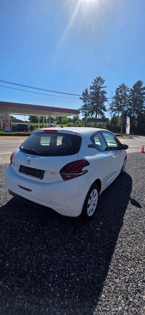 Peugeot 208 1600hdi 2017, Autos, Entreprise, Achat