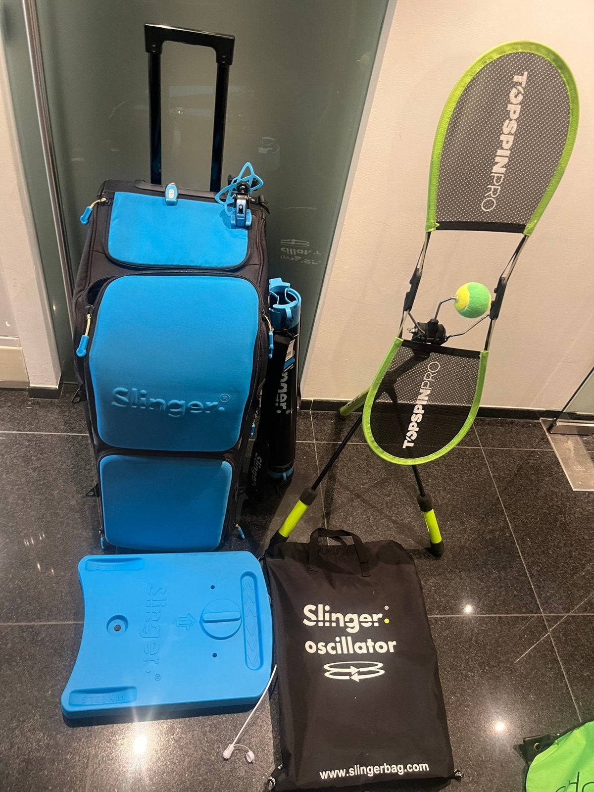 Tennistrainingsset: Slinger Bag Grand Slam Pack + TopspinPro, Sports & Fitness, Enlèvement, Comme neuf
