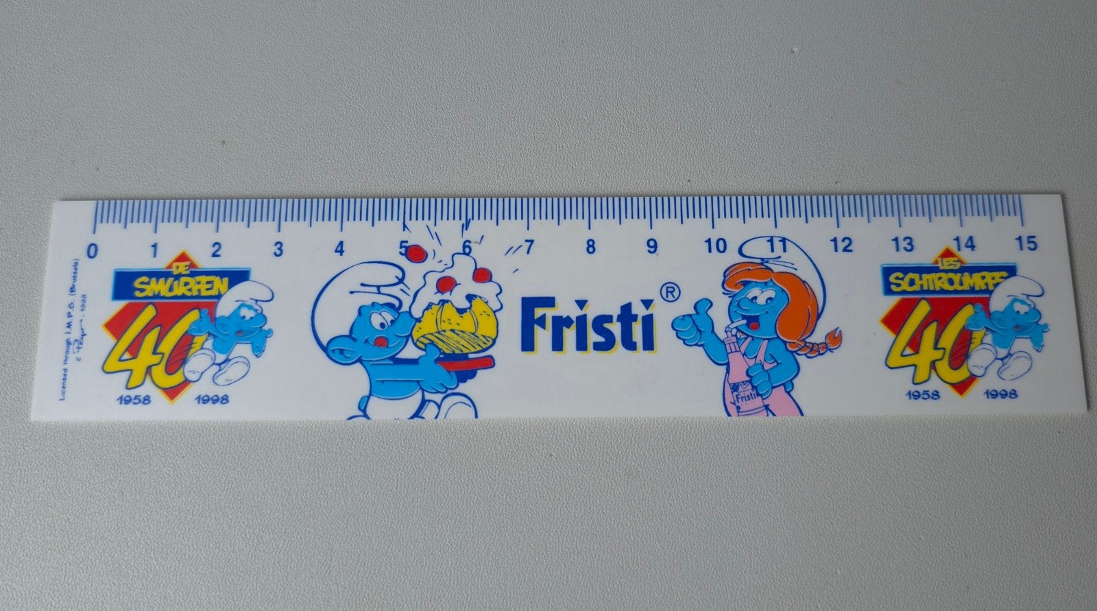 Petite latte Schtroumpf Fristi 40 ans, Collections, Schtroumpfs, Envoi, Neuf, Différents Schtroumpfs, Ustensile