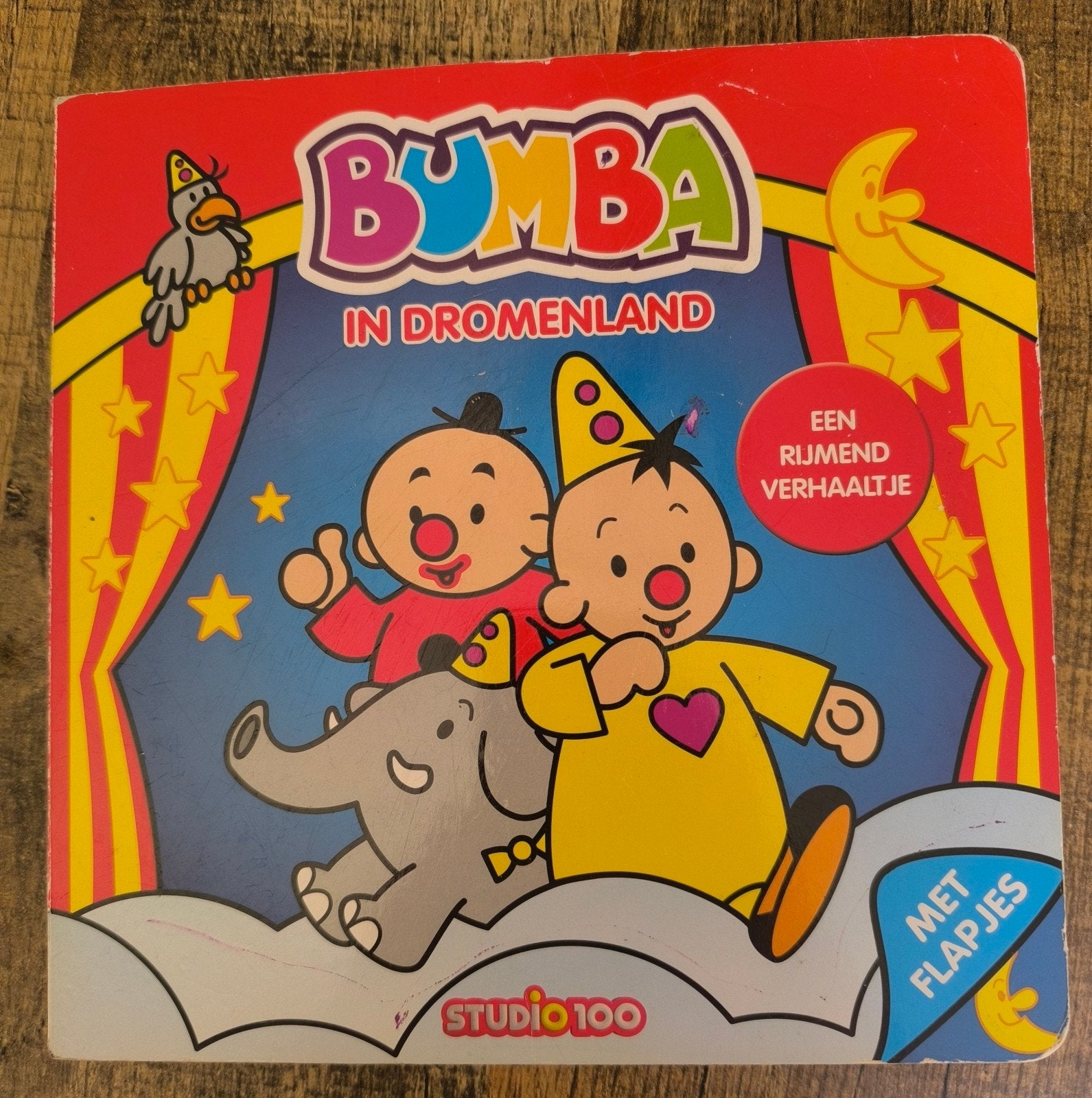 Studio 100 - Bumba in dromenland, Studio 100, Uitklap-, Voel- of Ontdekboek, Ophalen, Gelezen