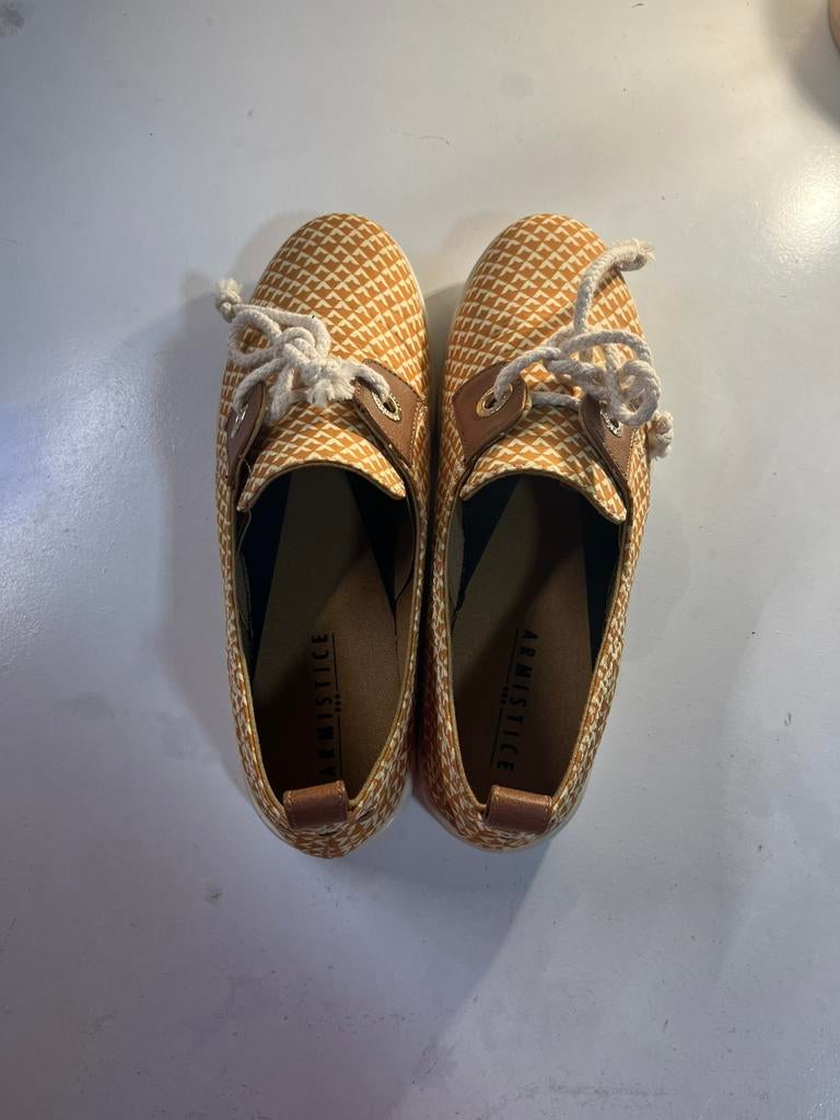 Gele armistic schoenen, Kleding | Dames, Schoenen, Verzenden, Zo goed als nieuw