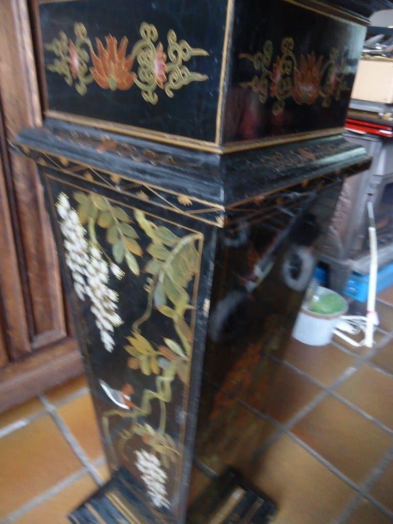Sellette N III laquée 19e, Antiquités & Art, Antiquités | Meubles | Tables, Enlèvement