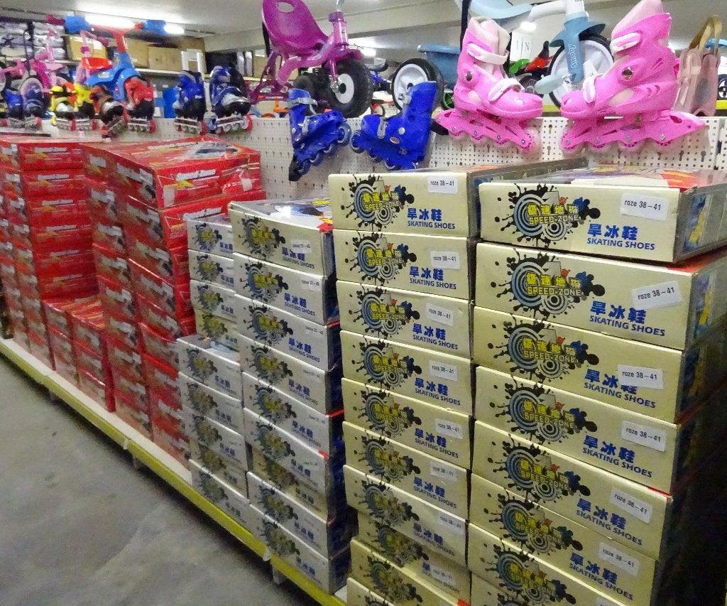 NIEUW Partij van 400 Paar KINDER Inlineskate verstelbaar, Verstelbaar, Kinderen, Nieuw, Inline skates 4 wielen