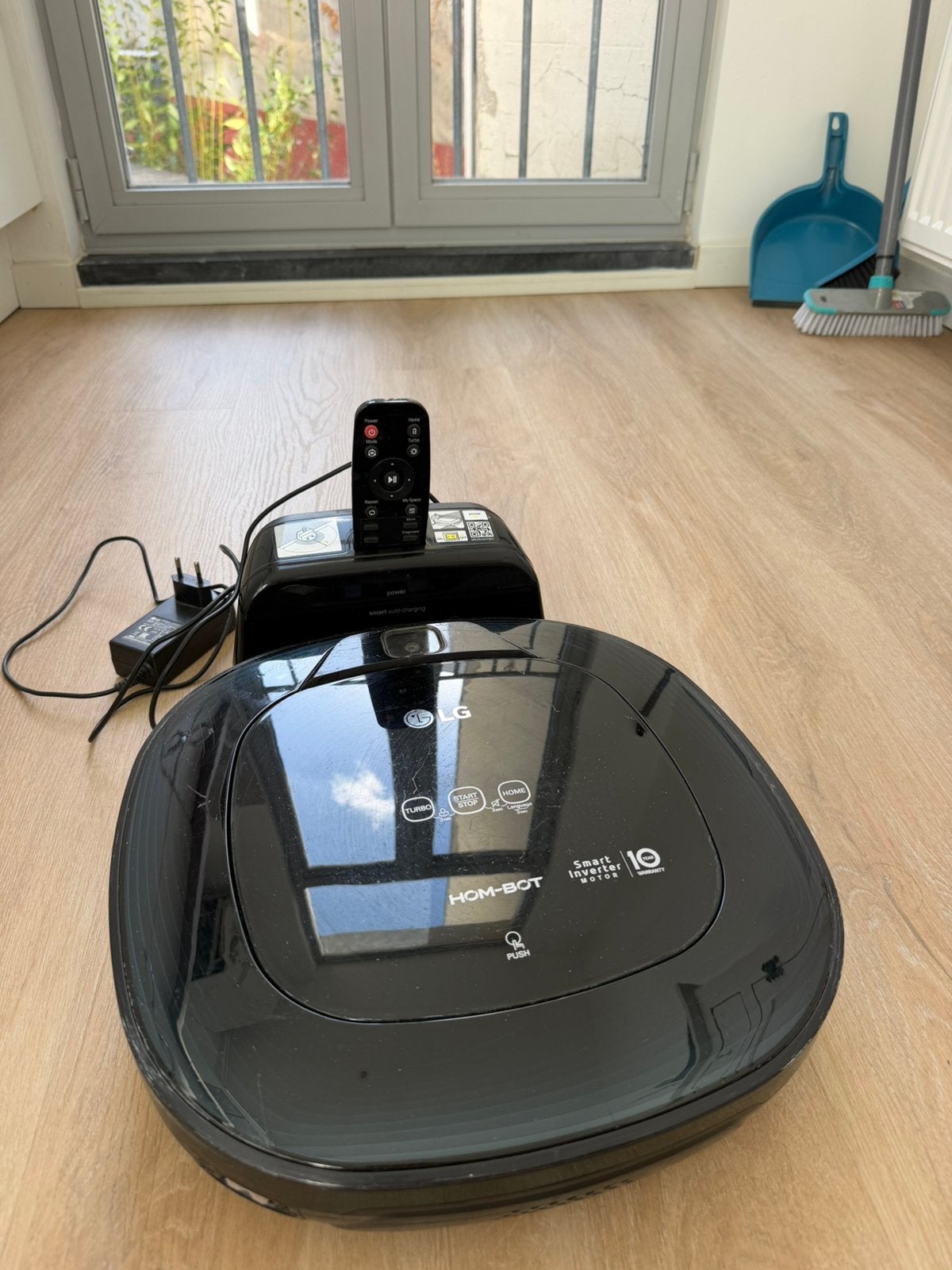 LG Robot Vacuum Cleaner (Used, Works Perfectly), Elektronische apparatuur, Ophalen, Overige merken, Gebruikt, Robotstofzuiger