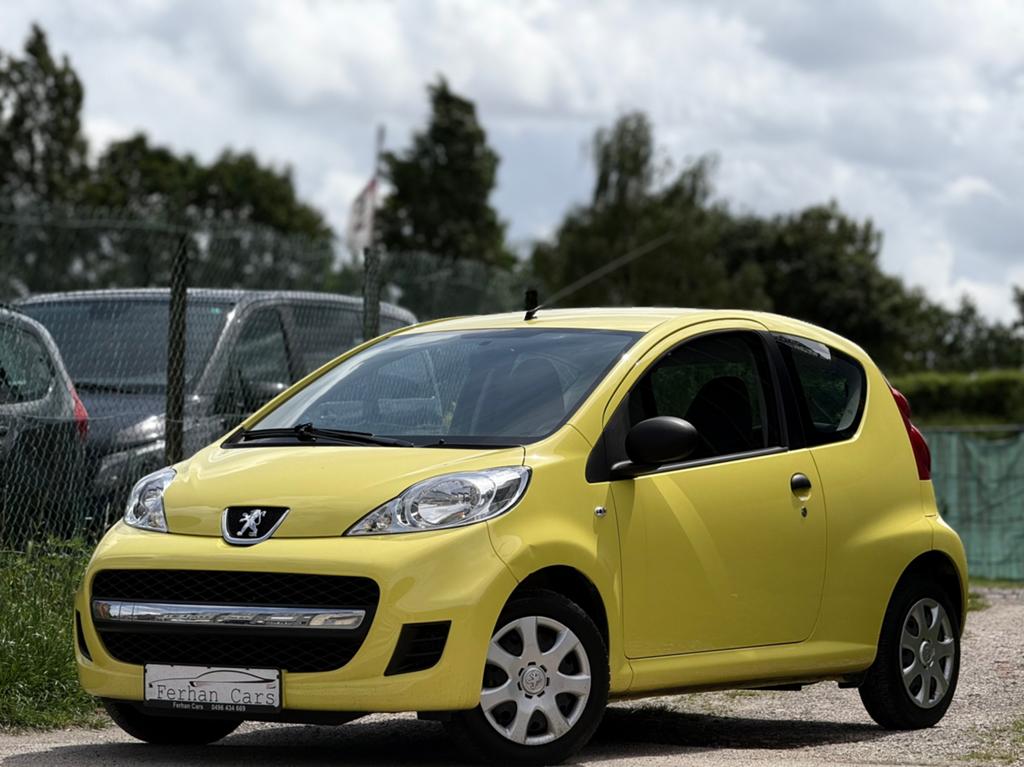 Peugeot 107 1.0i • 2010 • 024.999 KM, Auto's, Voorwielaandrijving, Testrit aan huis, Stof, 50 kW