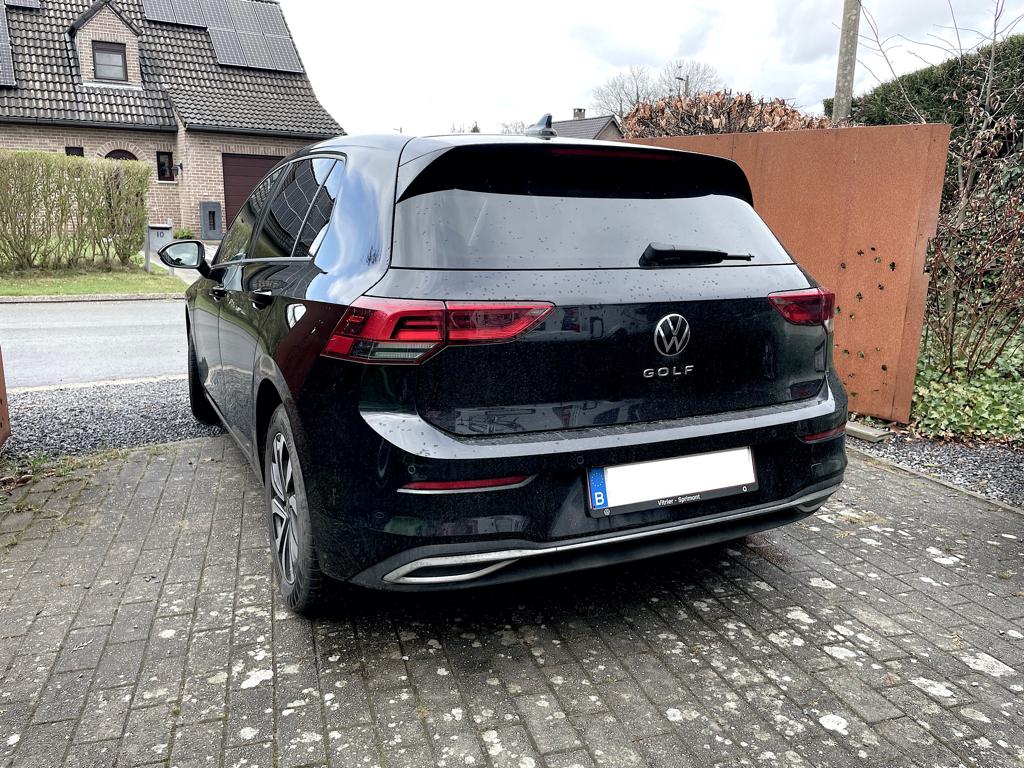 VOLKSWAGEN GOLF 8, Achat, Euro 6, Entretenue par le concessionnaire, Noir
