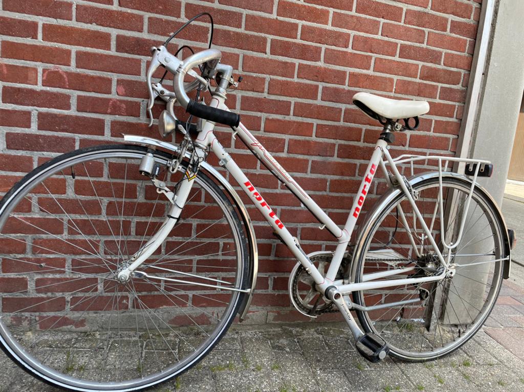 Dames koersfiets te koop, Fietsen en Brommers, 28 inch, 10 tot 15 versnellingen, Zo goed als nieuw, Ophalen