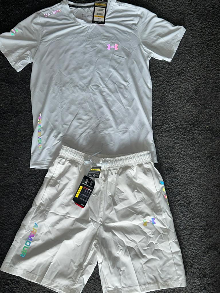 Under Armour, Ophalen of Verzenden, Zo goed als nieuw, Maat 52/54 (L)