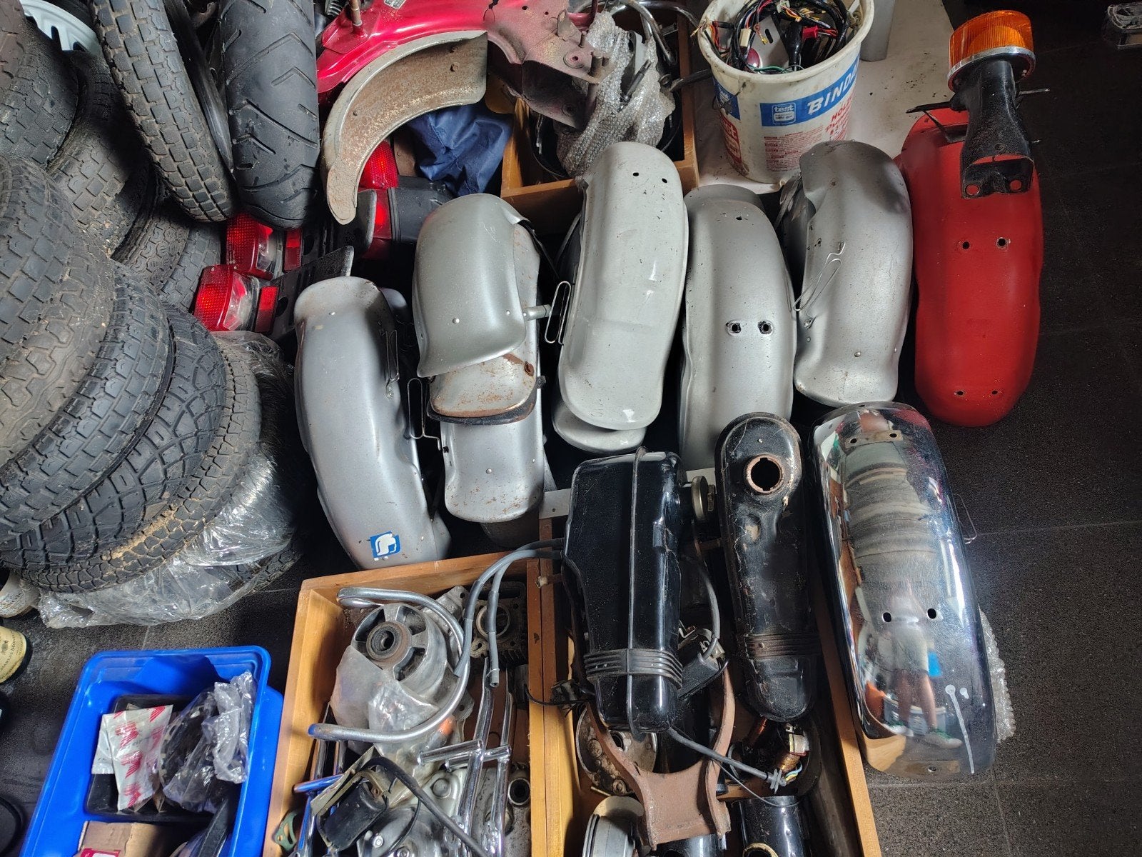 groot lot honda dax onderdelen, Fietsen en Brommers, Ophalen