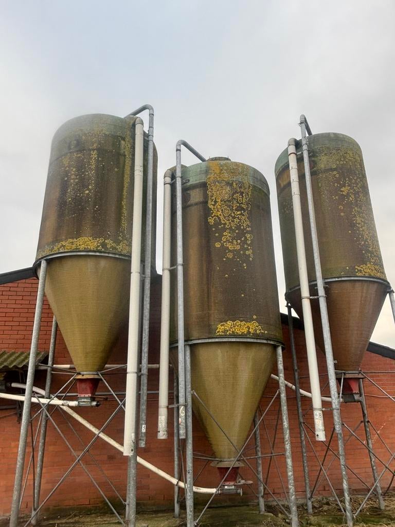 Voeder silo’s, Ophalen