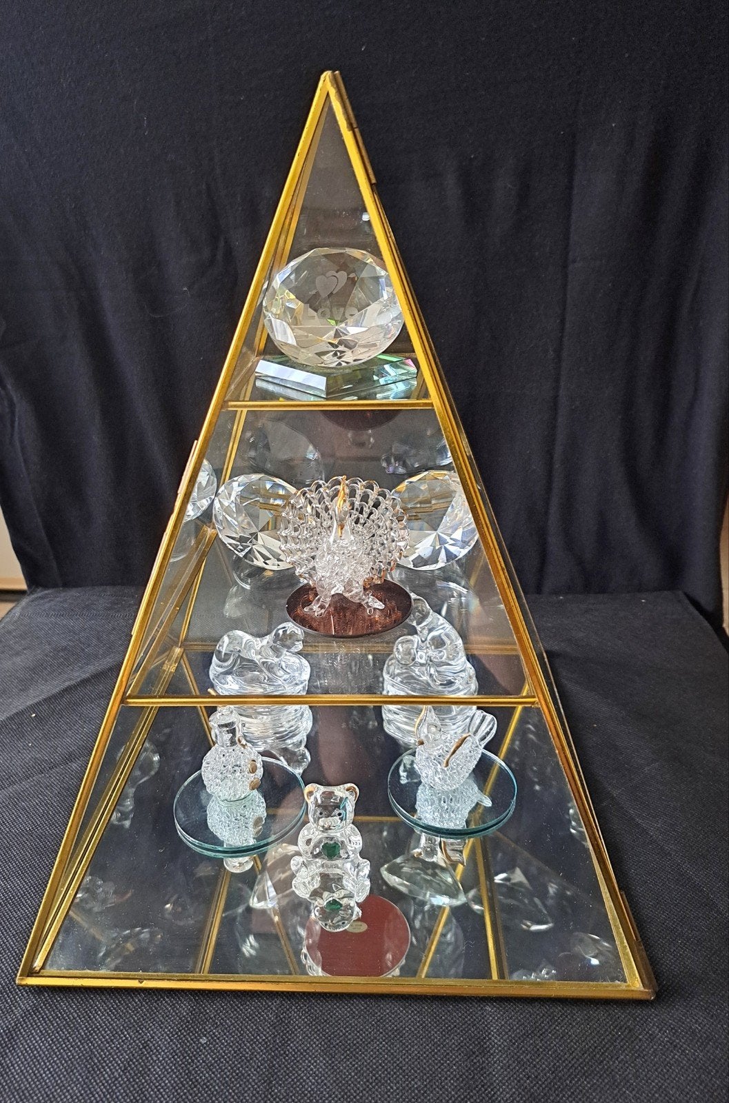 piramide kastje met 9 stukjes ophalen in Ekeren ., Ophalen