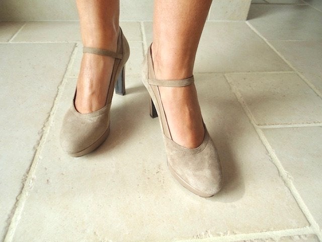 Superbes escarpins beiges Andrea Catini, Enlèvement ou Envoi, Beige, Escarpins, Andrea Catini